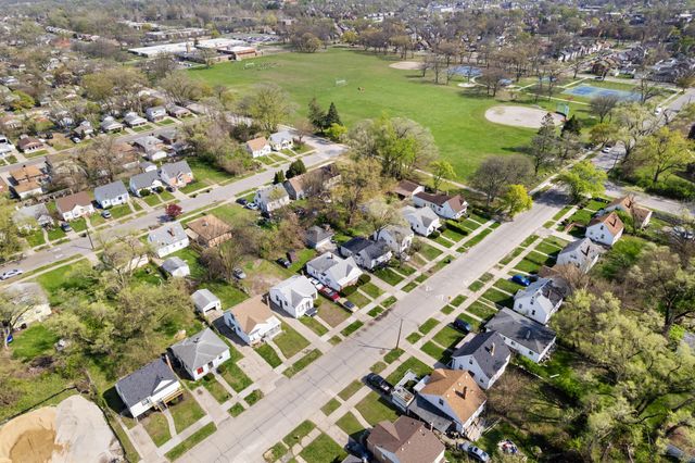 19990 Pinehurst Street, Detroit, MI 48221