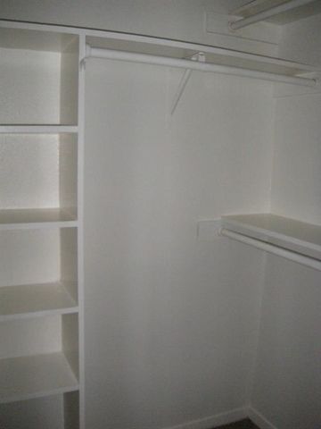 915 W 23rd ST 105, Austin, TX 78705