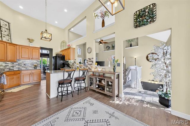224 Bennington Drive, Troy, MO 63379