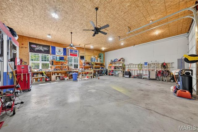224 Bennington Drive, Troy, MO 63379