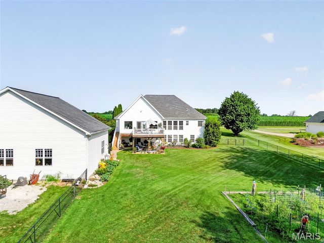 224 Bennington Drive, Troy, MO 63379