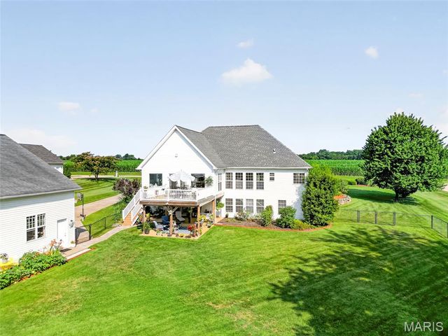 224 Bennington Drive, Troy, MO 63379