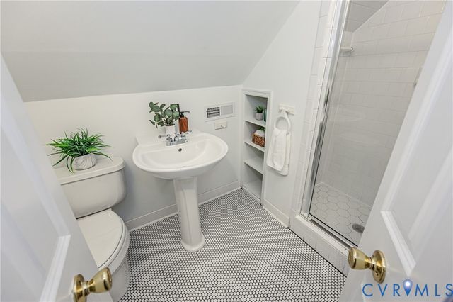 1312 Santa Rosa Rd, Henrico, VA 23229
