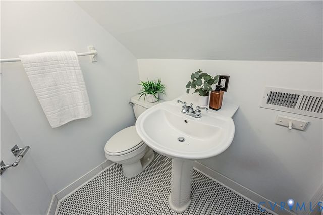 1312 Santa Rosa Rd, Henrico, VA 23229