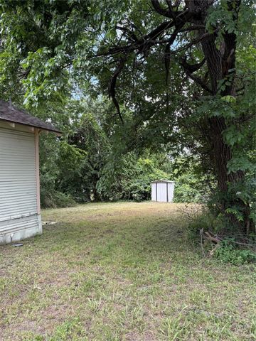 326 S Kentucky Street, Mckinney, TX 75069