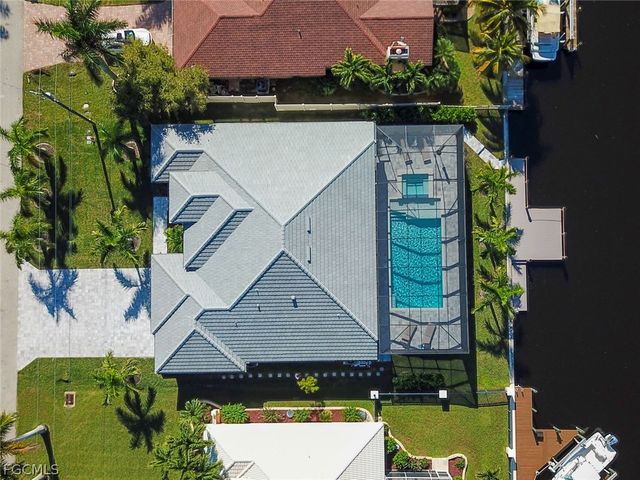 4824 SW 24th PL, Cape Coral, FL 33914