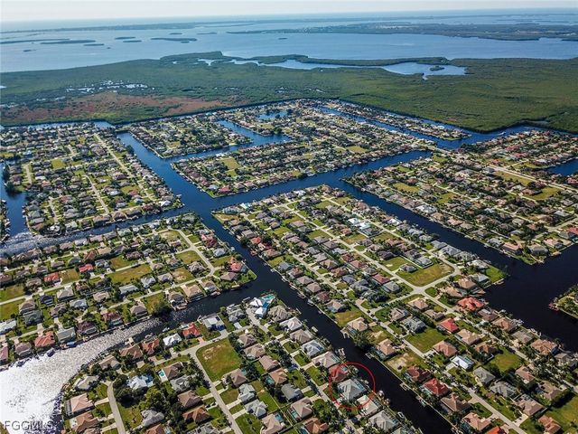 4824 SW 24th PL, Cape Coral, FL 33914