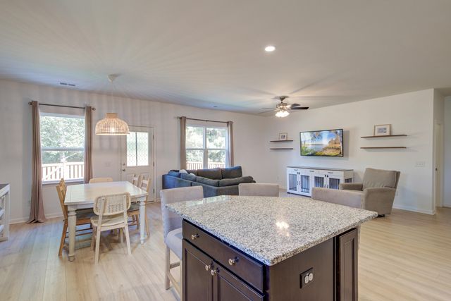 2015 Elvington Road, Johns Island, SC 29455