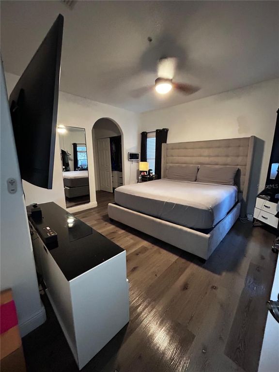 7166 REGINA WAY, Orlando, FL 32819