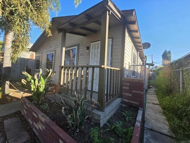 2661 Commercial Street, San Diego, CA 92113