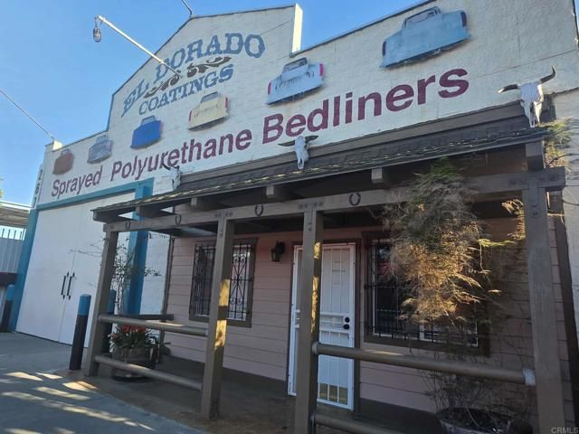 2661 Commercial Street, San Diego, CA 92113