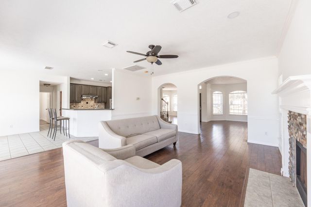 15422 Downford Drive, Tomball, TX 77377