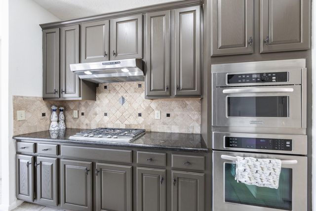 15422 Downford Drive, Tomball, TX 77377