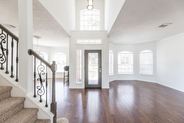 15422 Downford Drive, Tomball, TX 77377