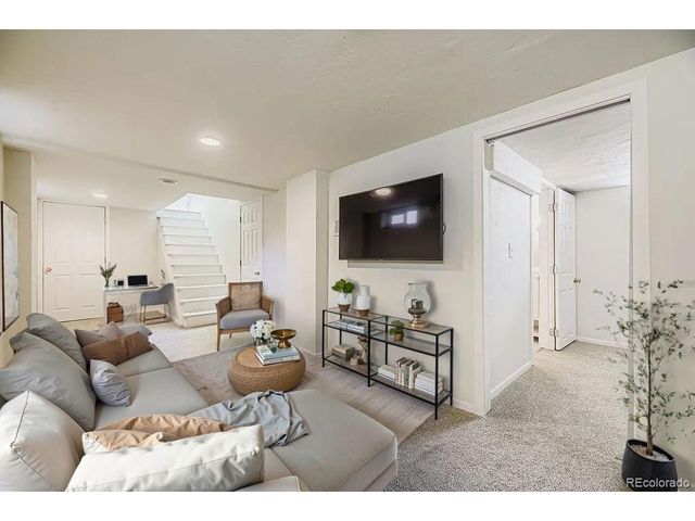 1355 S Pennsylvania St, Denver, CO 80210