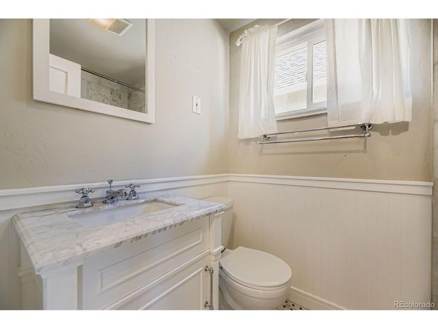 1355 S Pennsylvania St, Denver, CO 80210