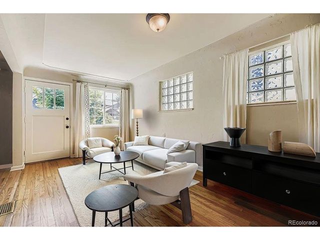 1355 S Pennsylvania St, Denver, CO 80210