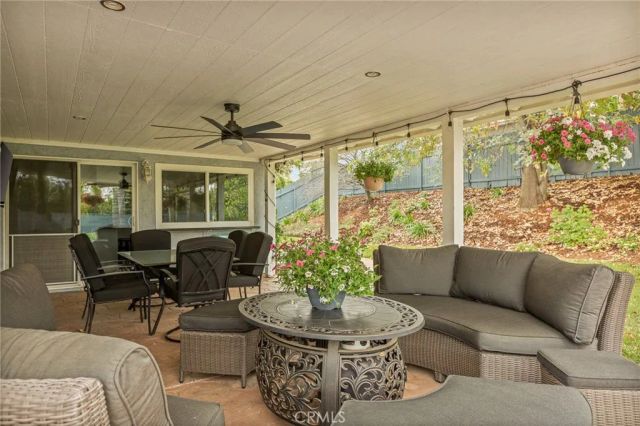 1010 Cimarron Court, Redlands, CA 92374