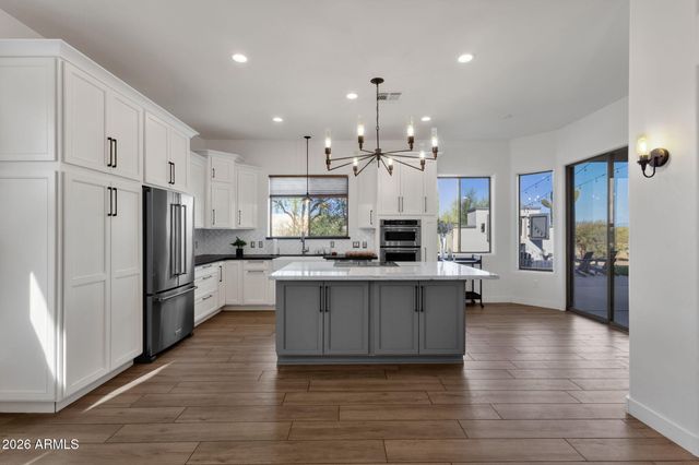14604 E PEAK VIEW Road, Scottsdale, AZ 85262