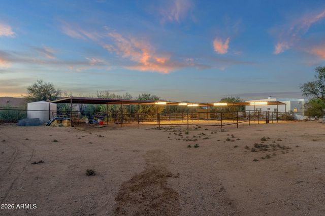 14604 E PEAK VIEW Road, Scottsdale, AZ 85262