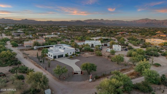 14604 E PEAK VIEW Road, Scottsdale, AZ 85262
