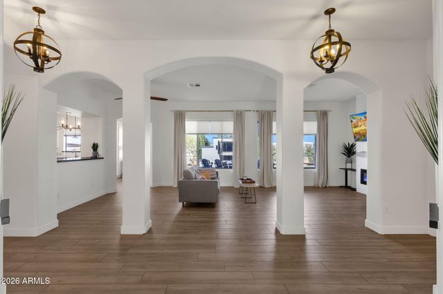 14604 E PEAK VIEW Road, Scottsdale, AZ 85262