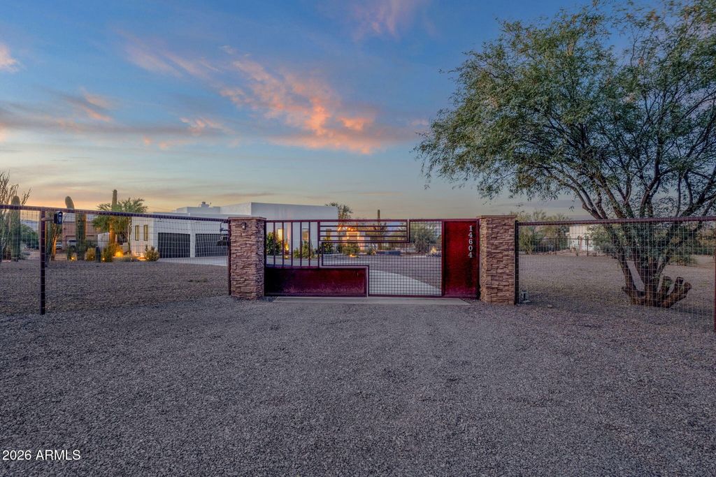 14604 E PEAK VIEW Road, Scottsdale, AZ 85262 — photo 3