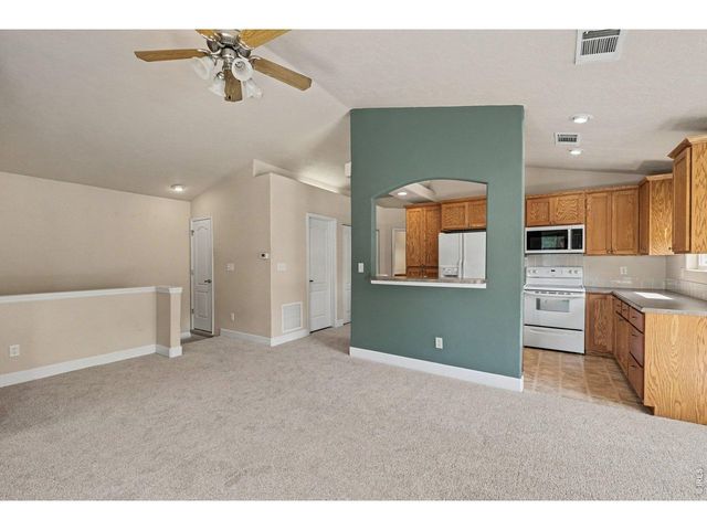 5775 29th St 611, Greeley, CO 80634