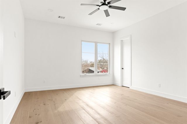 3813 Durango Drive, Dallas, TX 75220