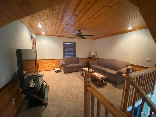 5239 Highway M, Poplar Bluff, MO 63901