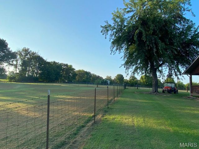 5239 Highway M, Poplar Bluff, MO 63901