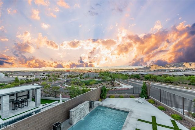 12619 Huckleberry Oak Avenue, Las Vegas, NV 89138