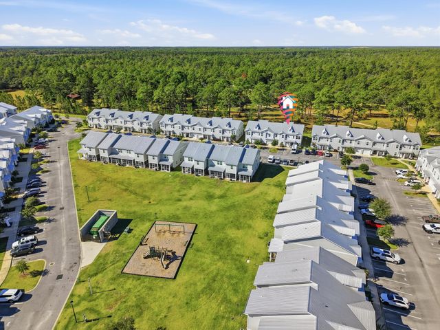 348 N Sand Palm Road, Freeport, FL 32439