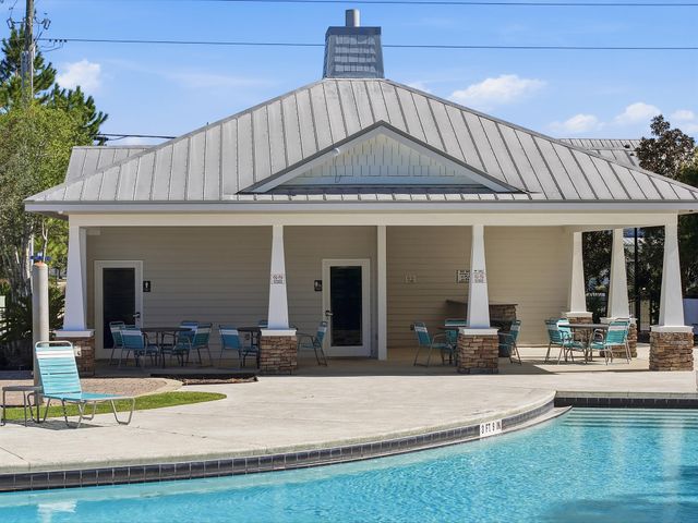 348 N Sand Palm Road, Freeport, FL 32439