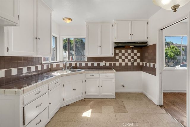 3221 W 113th Street, Inglewood, CA 90303