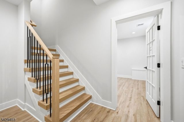 11 Rale Ter, Livingston Twp., NJ 07039