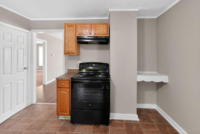 146 Wrexham Avenue, Columbus, OH 43223