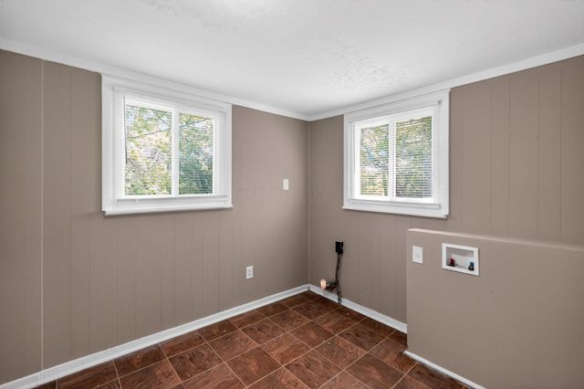 146 Wrexham Avenue, Columbus, OH 43223