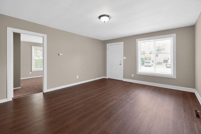 146 Wrexham Avenue, Columbus, OH 43223