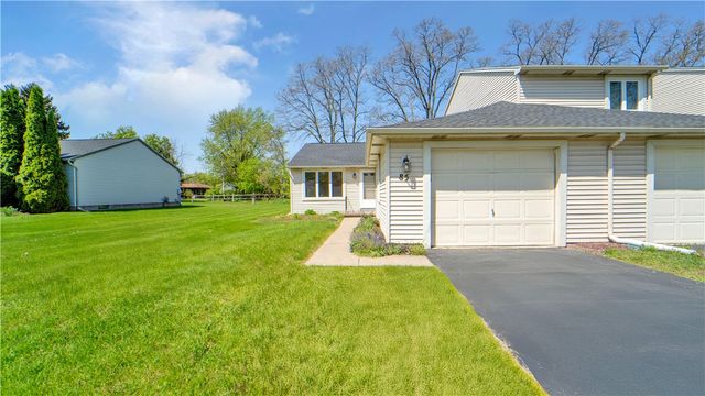 85 Kalyna Drive, Irondequoit, NY 14617
