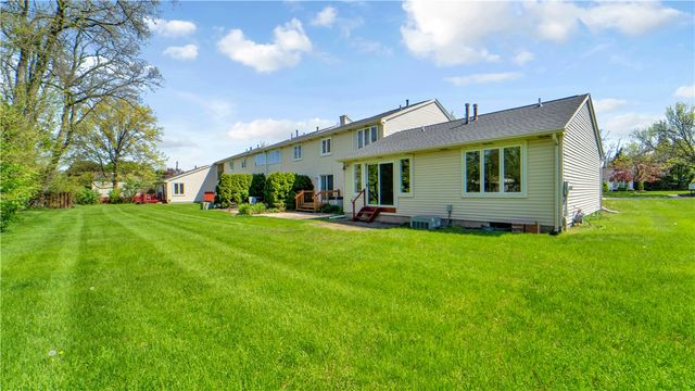 85 Kalyna Drive, Irondequoit, NY 14617