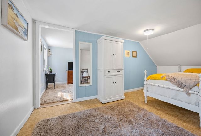 10 Cleveland Ave, Wareham, MA 02532