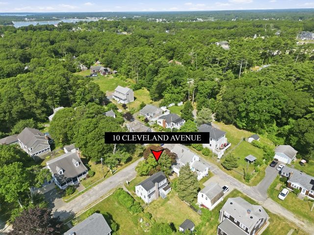 10 Cleveland Ave, Wareham, MA 02532