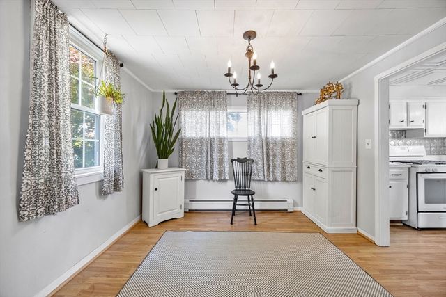 10 Cleveland Ave, Wareham, MA 02532