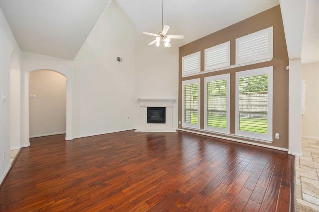 25923 Austin Springs, Spring, TX 77373