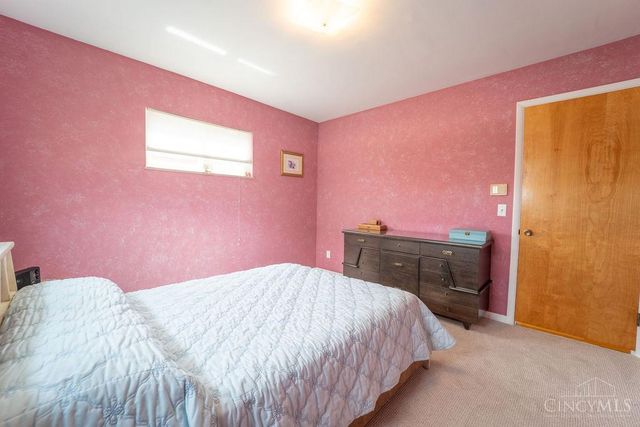 3323 Bellehaven Court, Green Twp, OH 45248