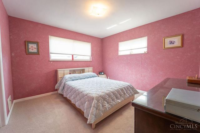 3323 Bellehaven Court, Green Twp, OH 45248