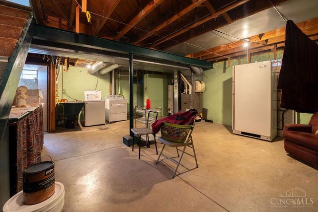 3323 Bellehaven Court, Green Twp, OH 45248