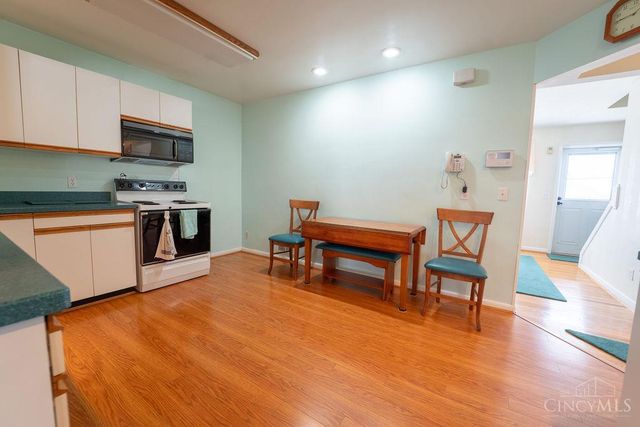 3323 Bellehaven Court, Green Twp, OH 45248