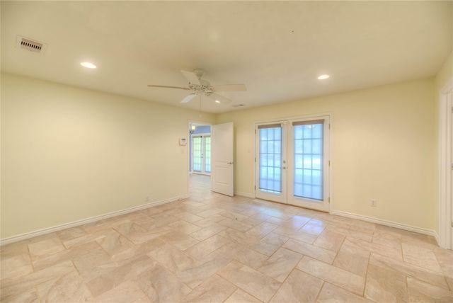641 Red Clover, Livingston, TX 77351